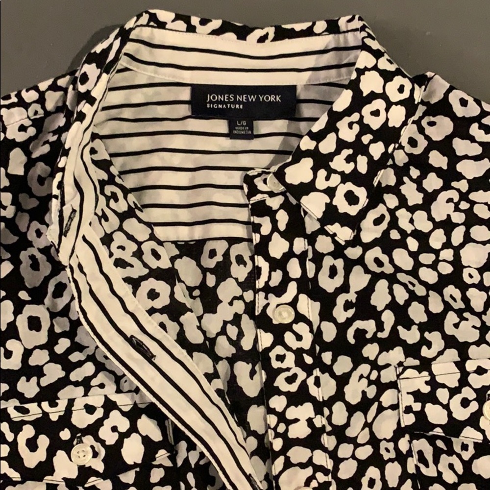 leopard button up - Picture 2 of 3